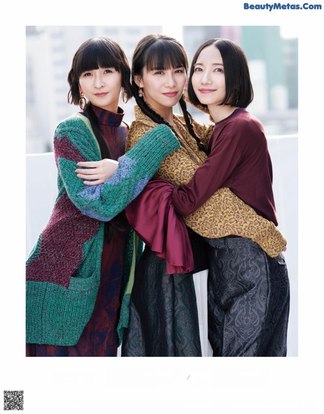 Perfume パフューム, Anan 2022.03.08 (アンアン 2022年3月8日号) No.f9c361