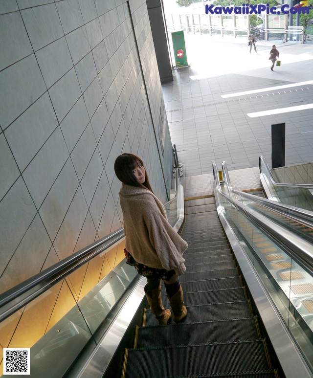 Momo Mari - Drippt Gallery Poto No.afba68