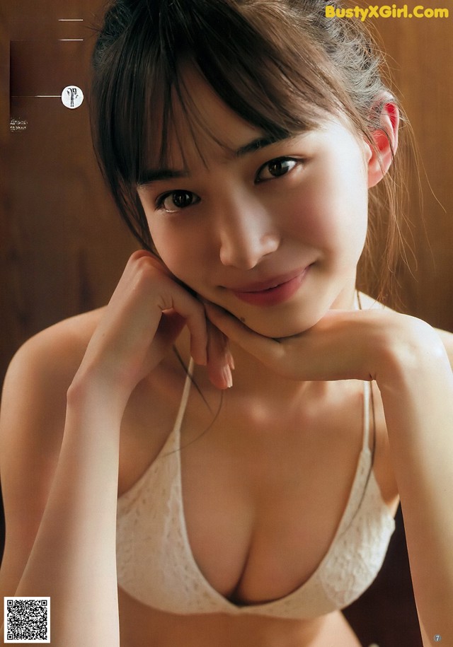 Hiroe Igeta 井桁弘恵, Young Jump 2019 No.25 (ヤングジャンプ 2019年25号) No.78b76e