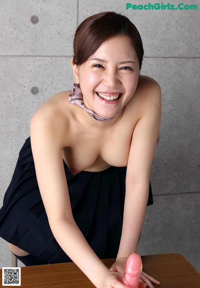 Yuri Konishi - Seeing Hand Job No.946aca