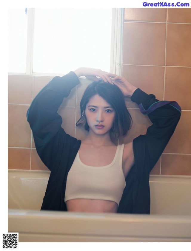 Yumi Wakatsuki 若月佑美, Weekly SPA! 2022.07.19 (週刊SPA! 2022年7月19日号) No.18f476